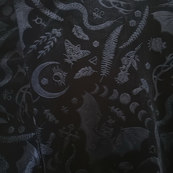 Midnight Hour Witchy blue velvet fringed cardigan / shawl / overshirt Size XL/2X - Picture 2 of 4